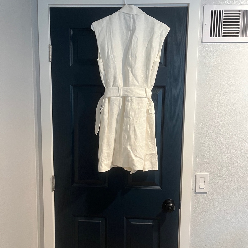 Mango Sleeveless Belted Linen Blazer Vest in Ivory - Picture 3 of 3